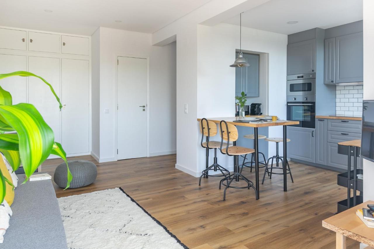 Spacious Apt Campo D'Ourique With Ac Lisboa Exteriör bild