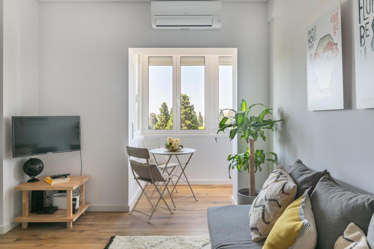 Spacious Apt Campo D'Ourique With Ac Lisboa Exteriör bild
