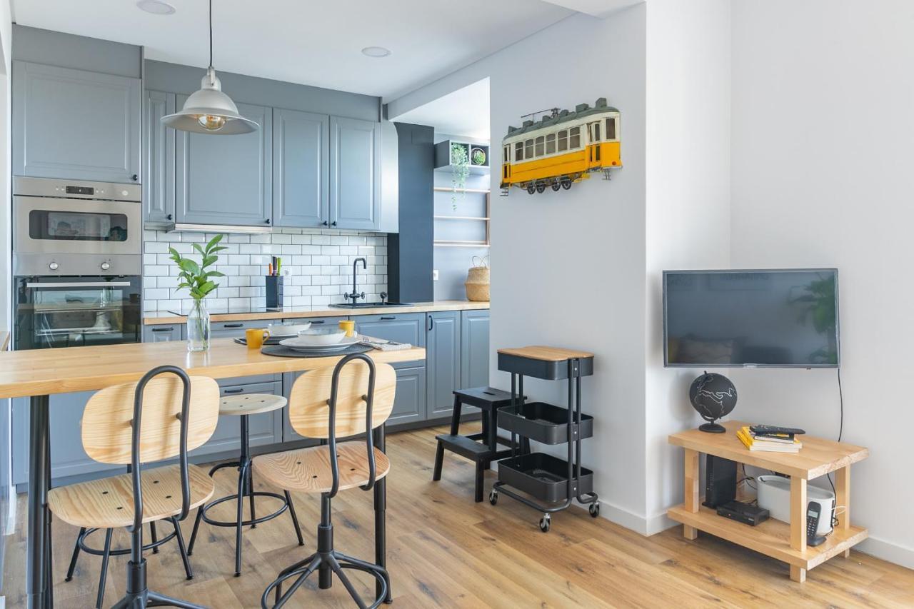 Spacious Apt Campo D'Ourique With Ac Lisboa Exteriör bild