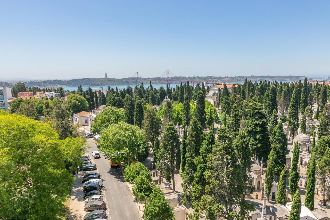 Spacious Apt Campo D'Ourique With Ac Lisboa Exteriör bild